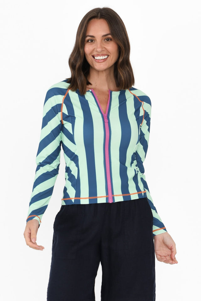 alt text|model:MJ image 1