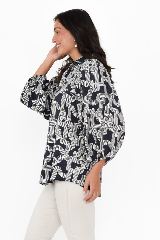 alt text|model:Brontie image 4