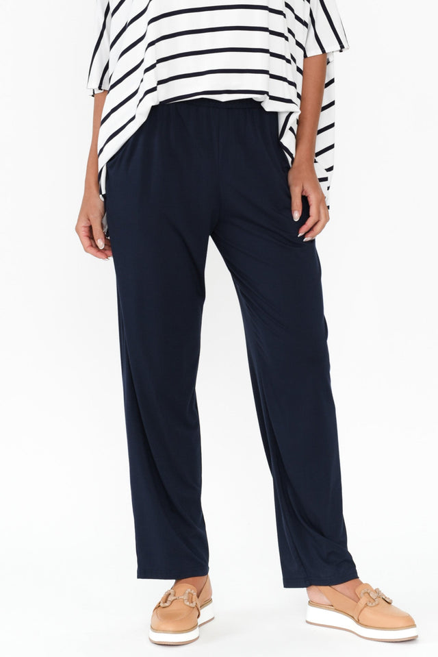 alt text|model:Brontie