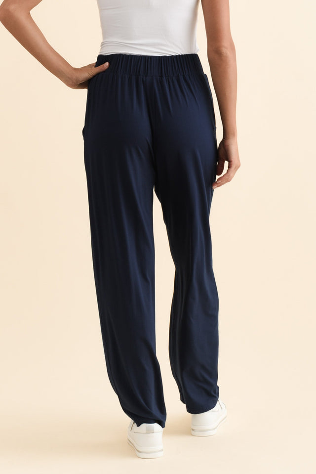 alt text|model:Brontie image 6