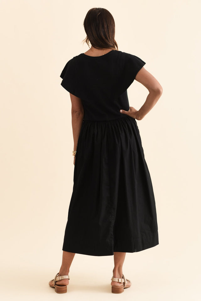 alt text|model:Cara image 6