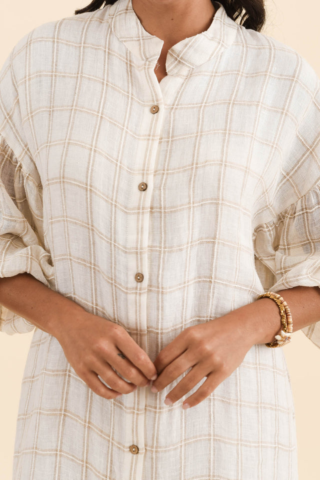 alt text|model:Brontie image 5