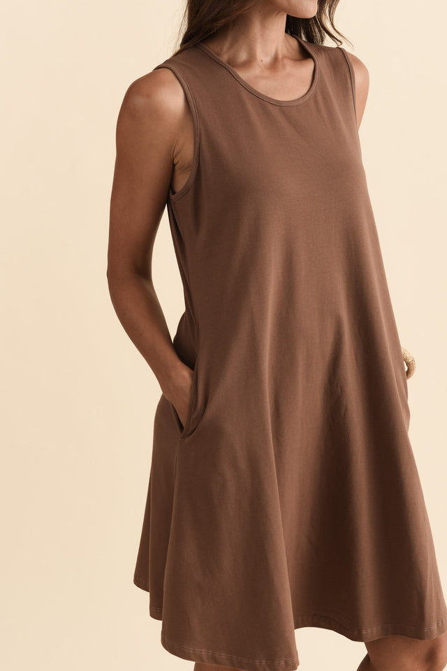 alt text|model:Cara image 6