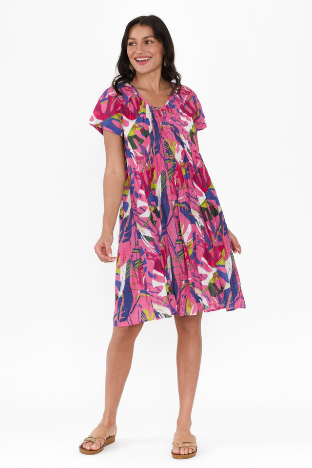 alt text|model:Brontie