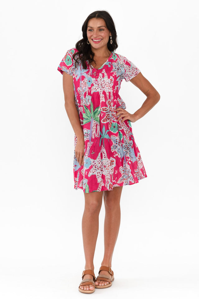 alt text|model:Brontie