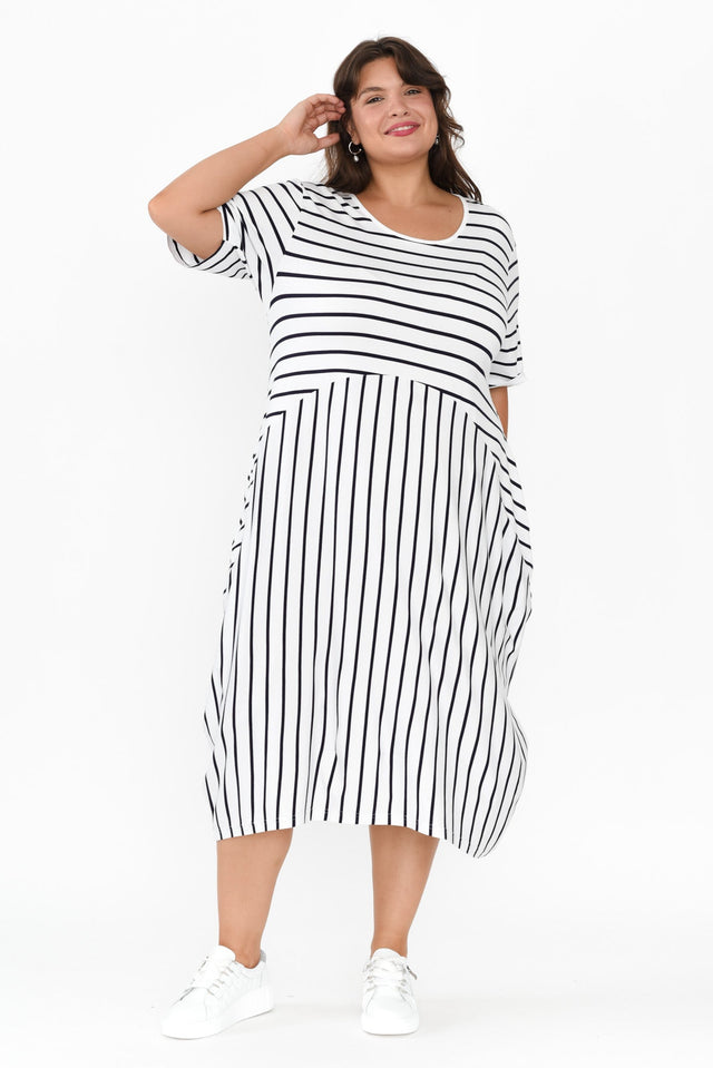 alt text|model:Gabby image 12