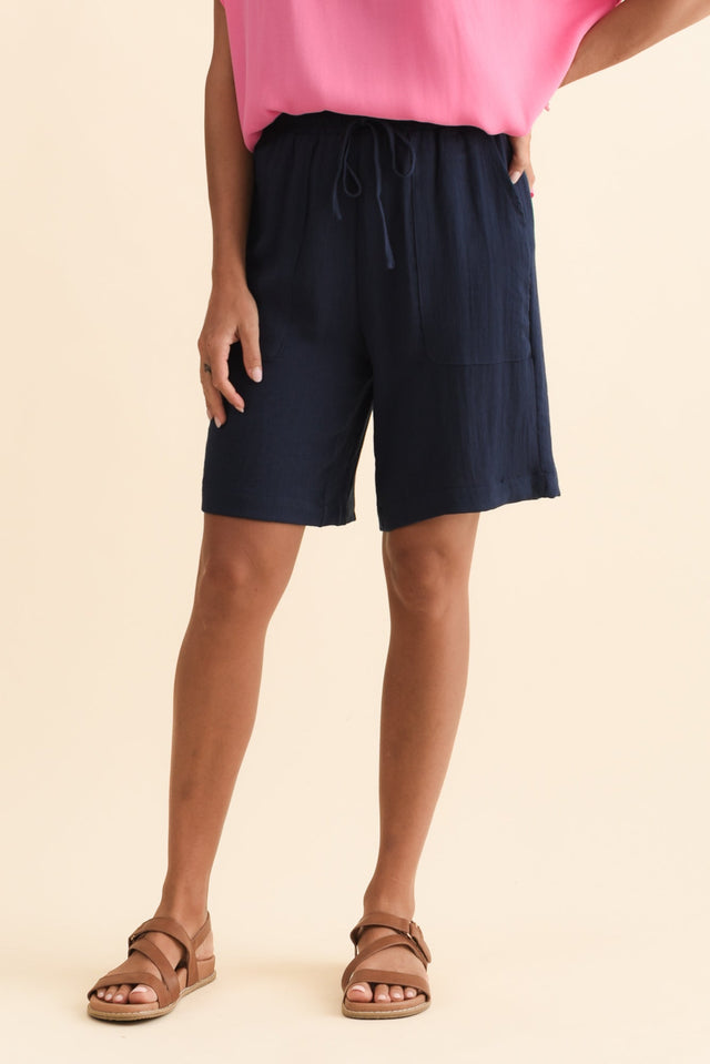 alt text|model:Brontie