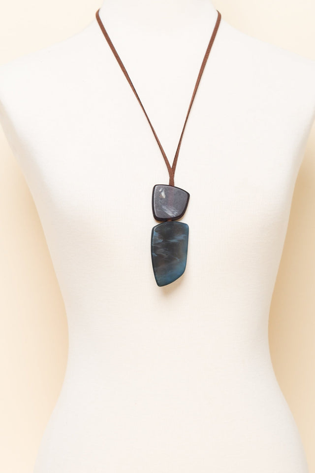 Sarita Blue Pendant Necklace image 2