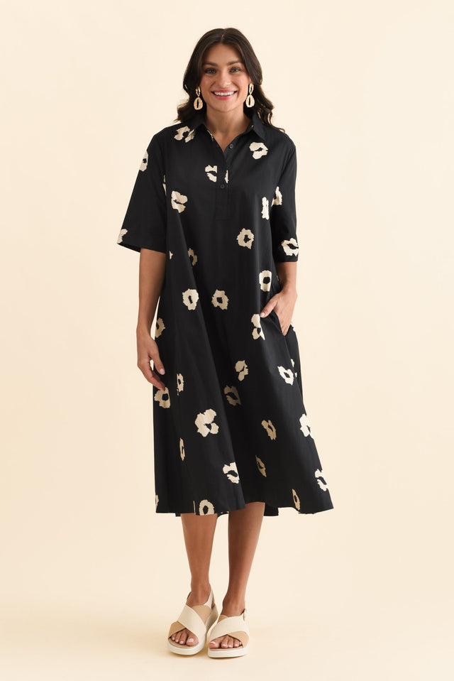 alt text|model:Brontie image 3