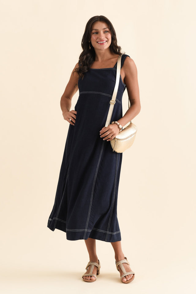 alt text|model:Brontie