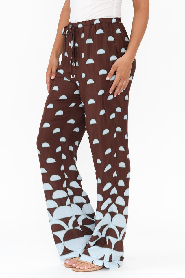 alt text|model:Mollie image 4