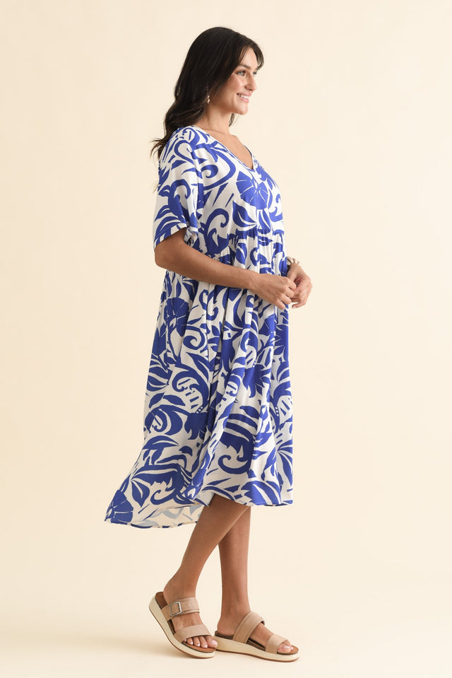 alt text|model:Brontie image 5