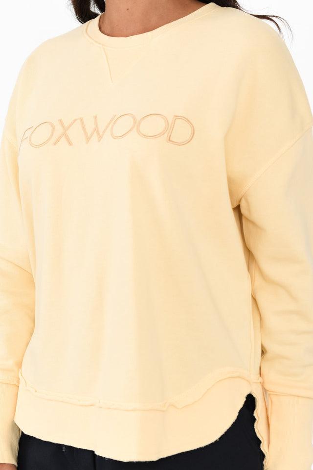 alt text|model:Brontie image 6