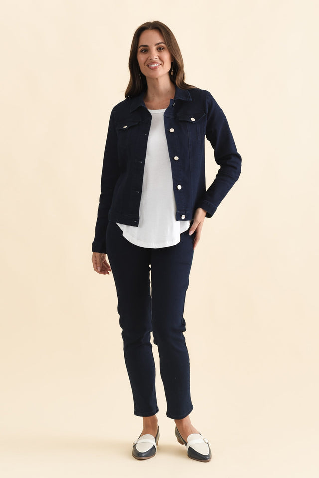 alt text|model:MJ image 8