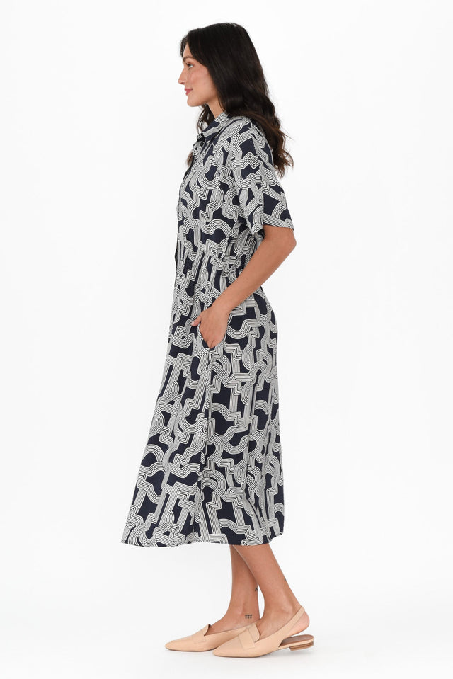 alt text|model:Brontie image 4