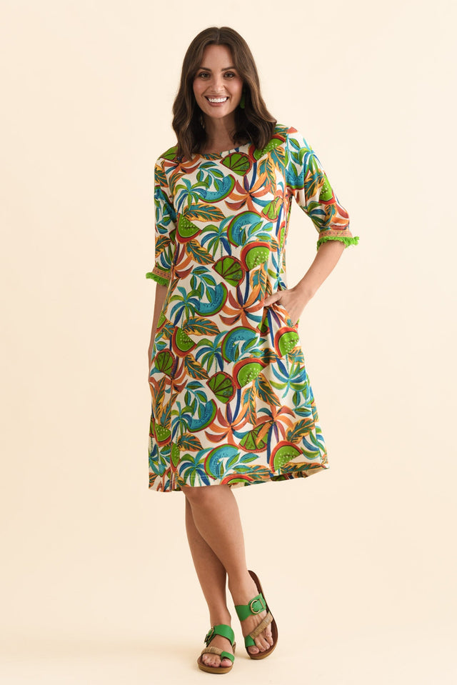 alt text|model:MJ image 3