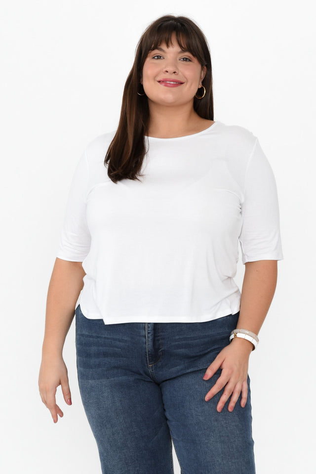 plus-size,curve-basics,curve-tops,plus-size-sleeved-tops,plus-size-basic-tops,alt text|model:Gabby image 10