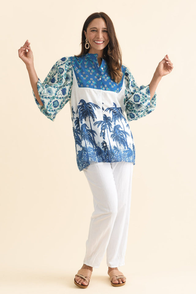 alt text|model:Cara image 7