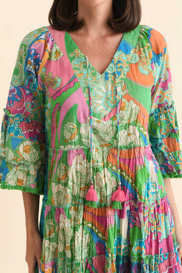 alt text|model:MJ image 6