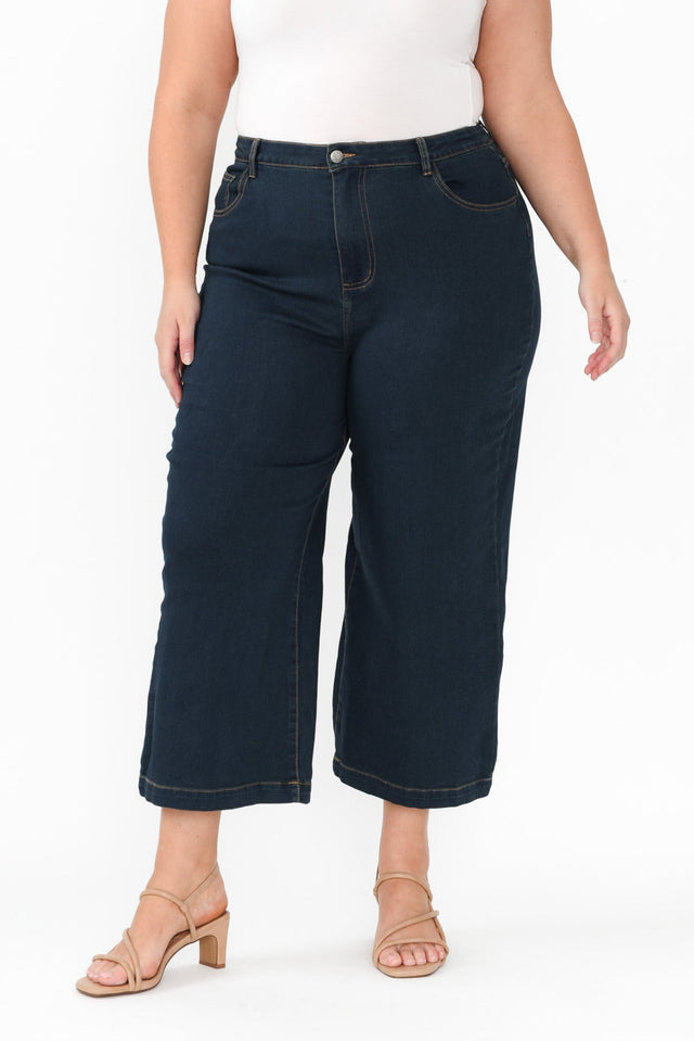 plus-size,curve-bottoms,plus-size-pants,plus-size-jeans,alt text|model:Caitlin image 10