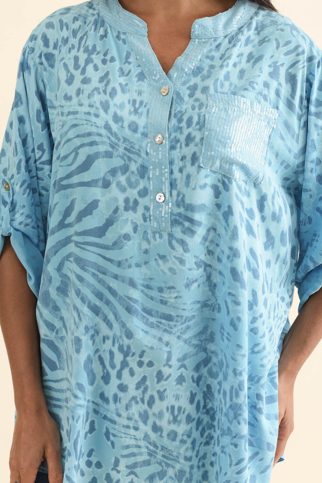 alt text|model:Brontie image 6