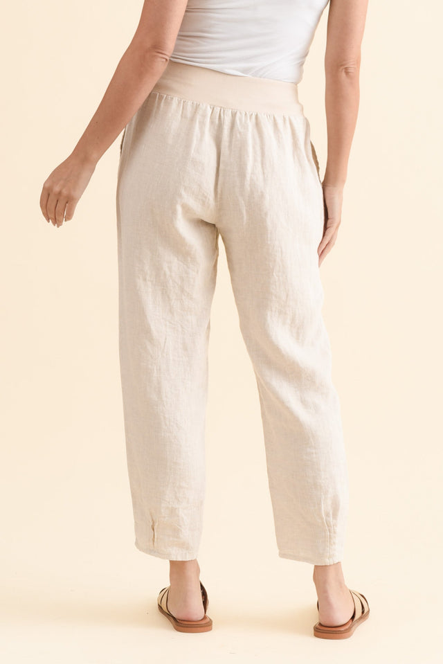 alt text|model:MJ image 5