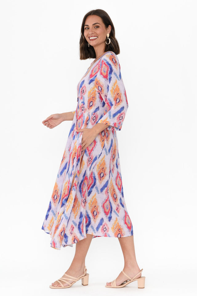 alt text|model:MJ image 4