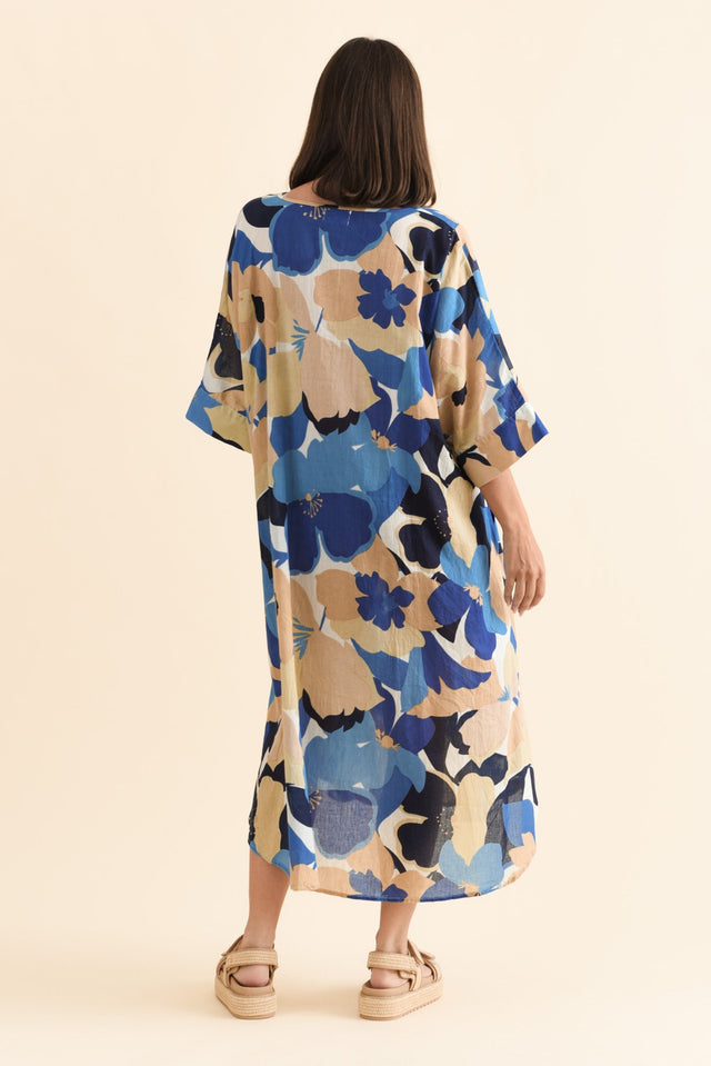 alt text|model:MJ image 5