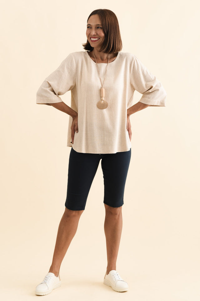 alt text|model:Cara image 7