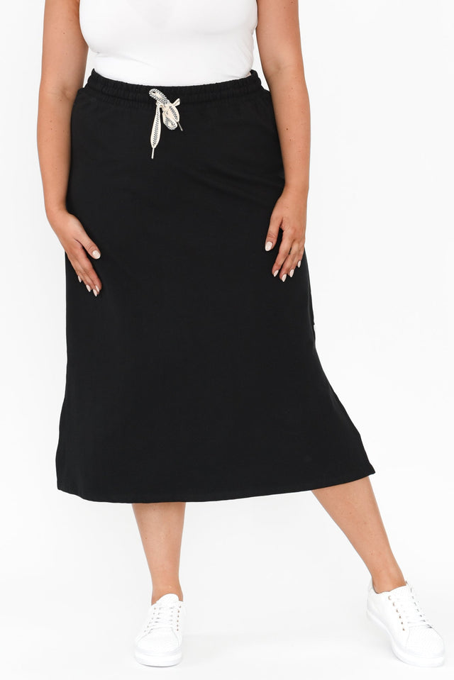 plus-size,curve-bottoms,plus-size-skirts,alt text|model:Shandre image 10