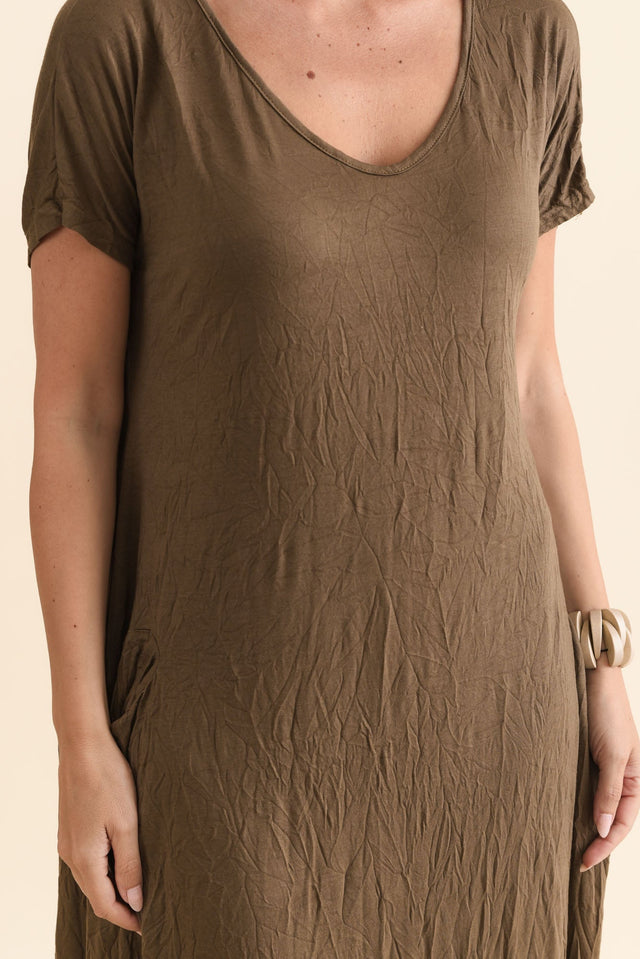 alt text|model:MJ image 6