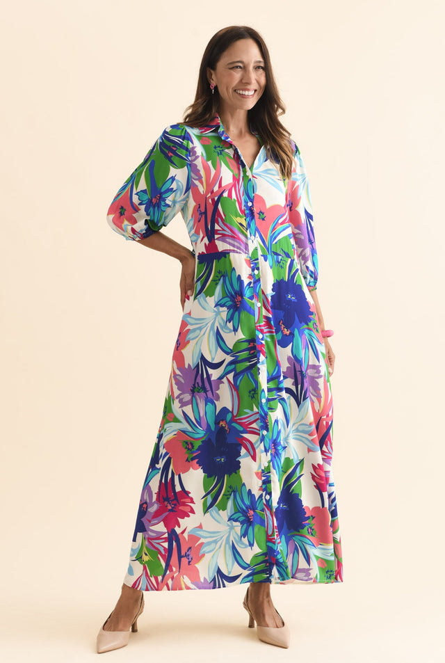 alt text|model:Cara image 2