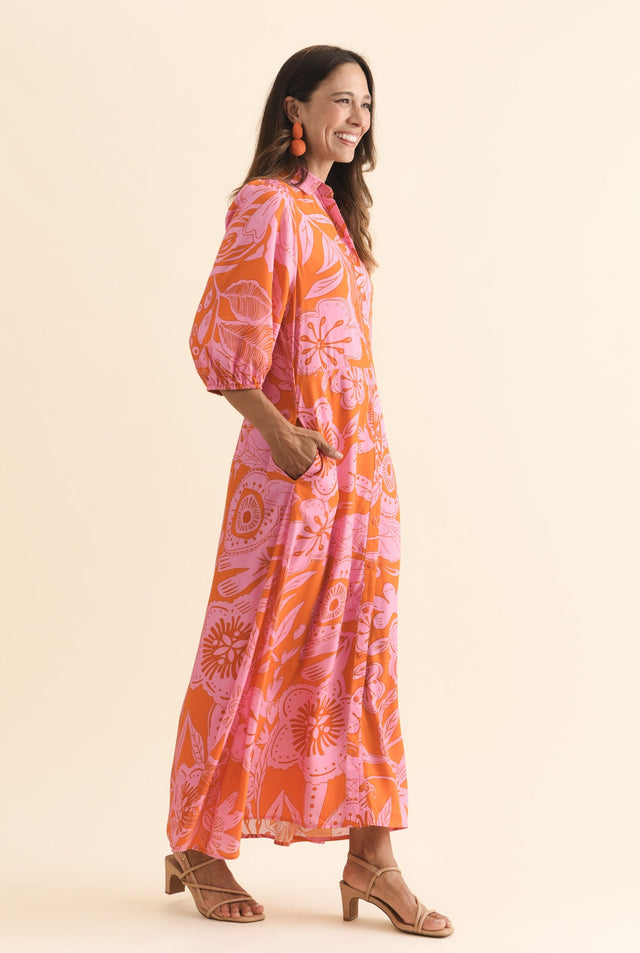 alt text|model:Cara image 5