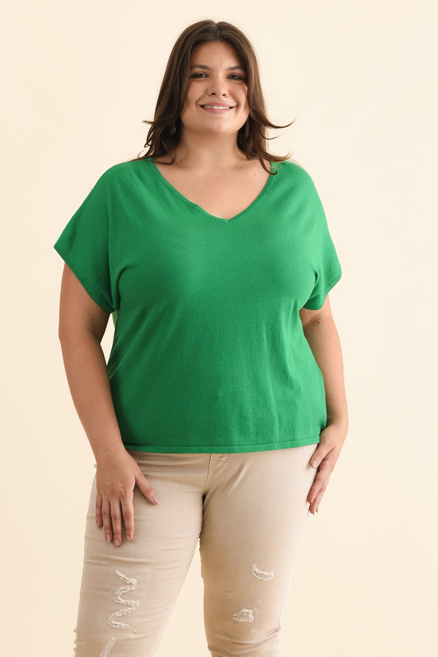 plus-size,curve-tops,plus-size-cotton-tops,alt text|model:Gabby