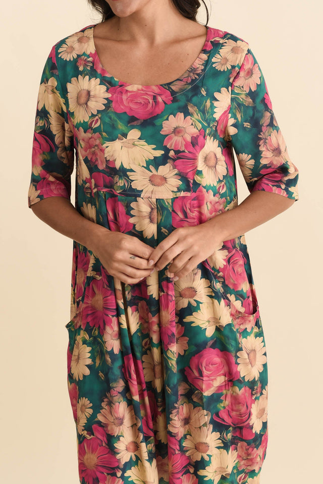 alt text|model:Brontie image 6