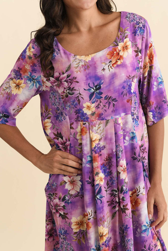 alt text|model:Brontie image 6