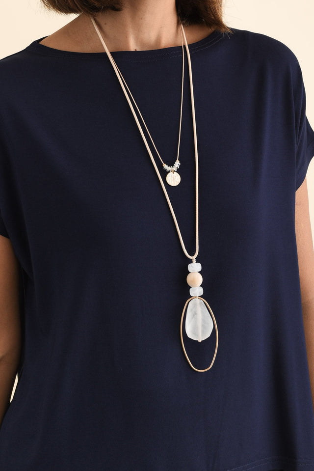 alt text|model:Cara image 5