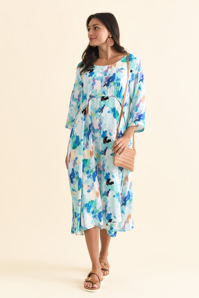 alt text|model:Brontie image 4