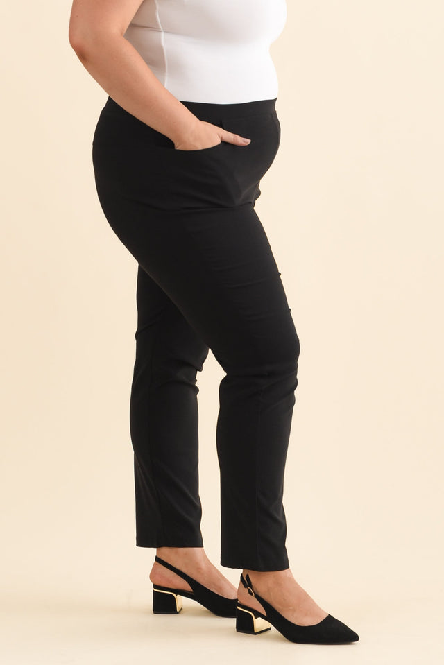 alt text|model:Gabby image 10