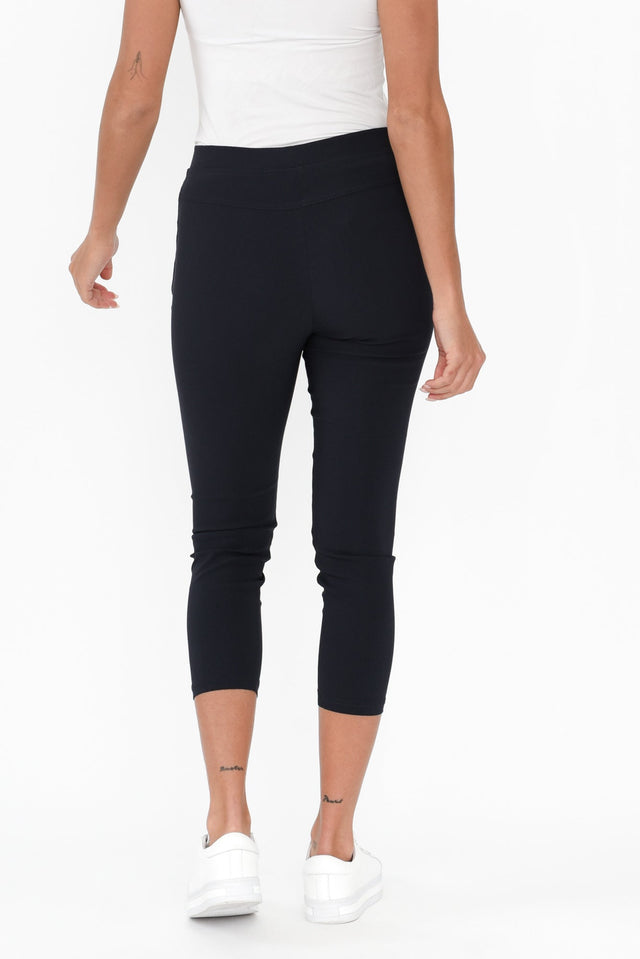 alt text|model:Brontie image 5