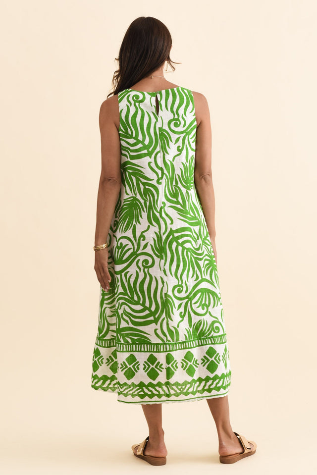 alt text|model:Cara image 5