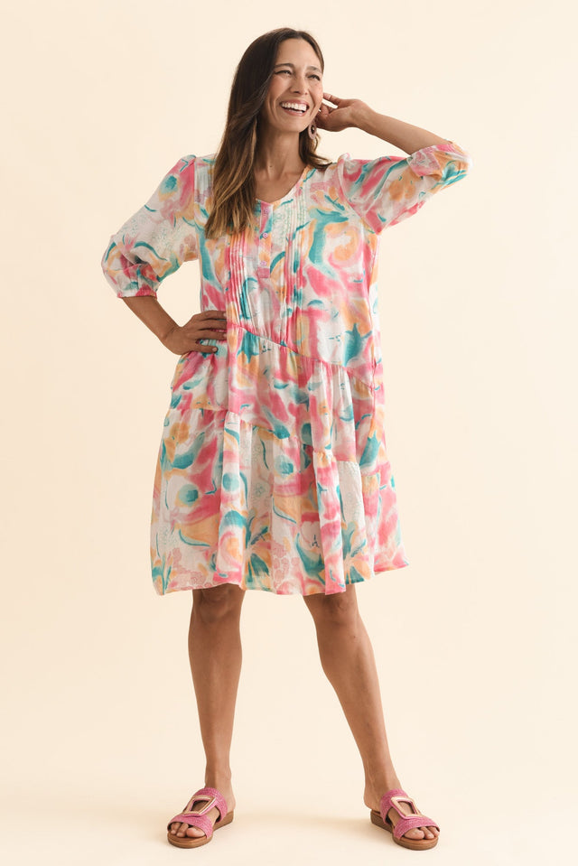 alt text|model:Cara image 7