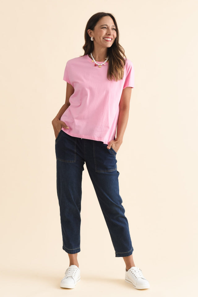 alt text|model:Cara image 7