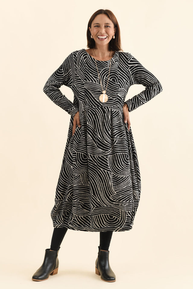 alt text|model:Cara image 6