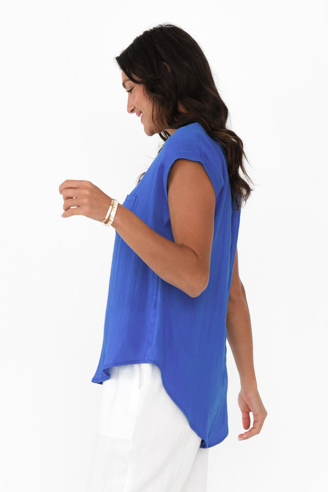 alt text|model:Brontie image 4