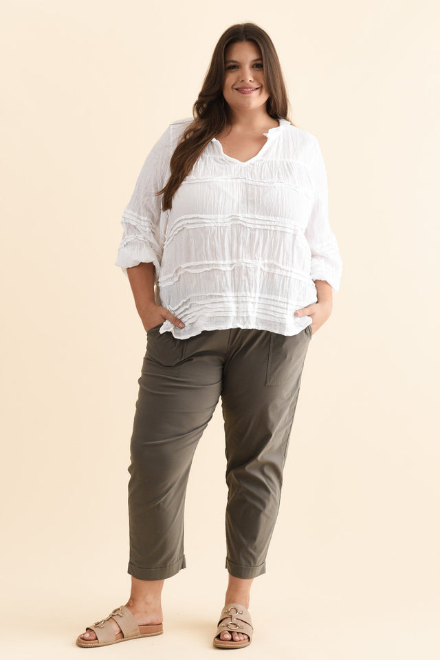 alt text|model:Gabby image 9