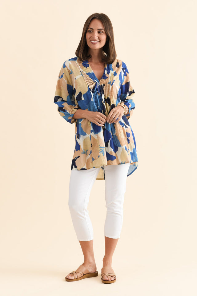 alt text|model:MJ image 7