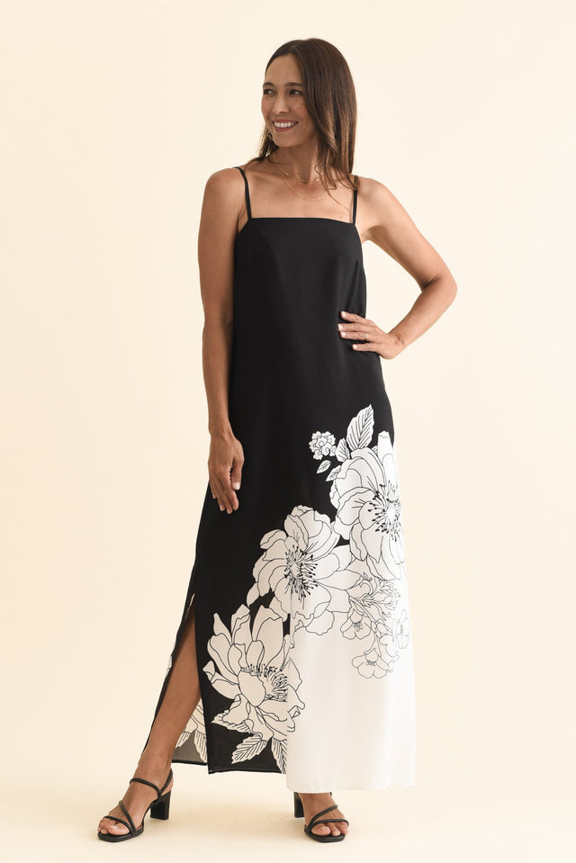 alt text|model:Cara image 3