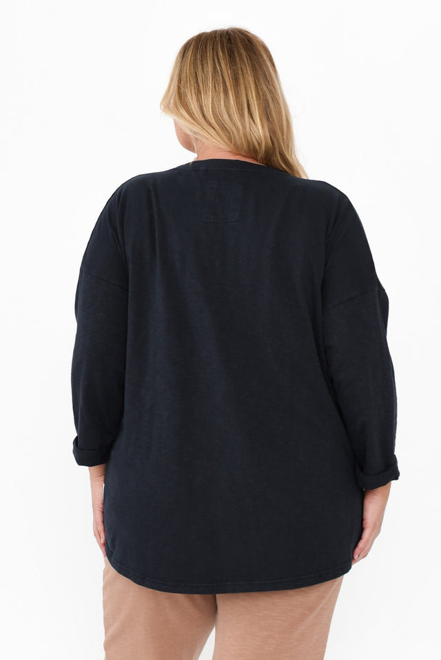 alt text|model:Caitlin image 11