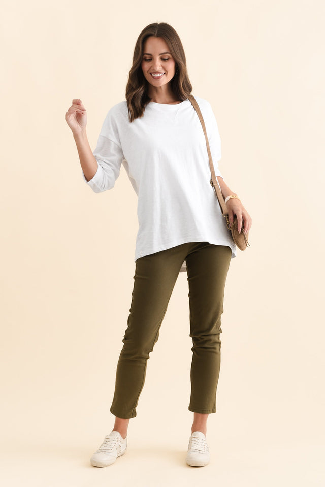 alt text|model:MJ image 3